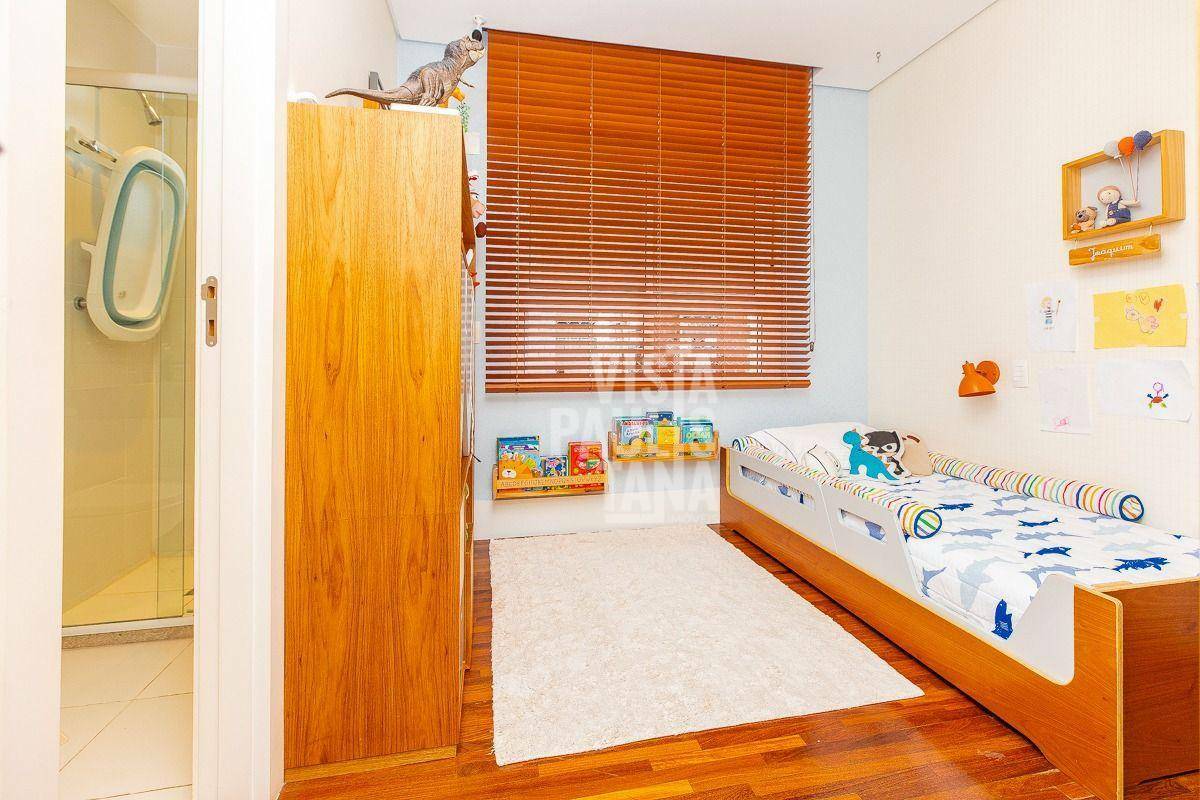 Apartamento à venda com 3 quartos, 240m² - Foto 35