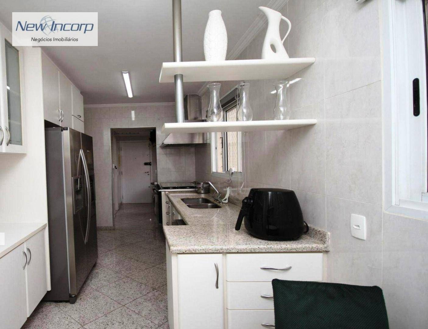 Apartamento à venda com 3 quartos, 131m² - Foto 20