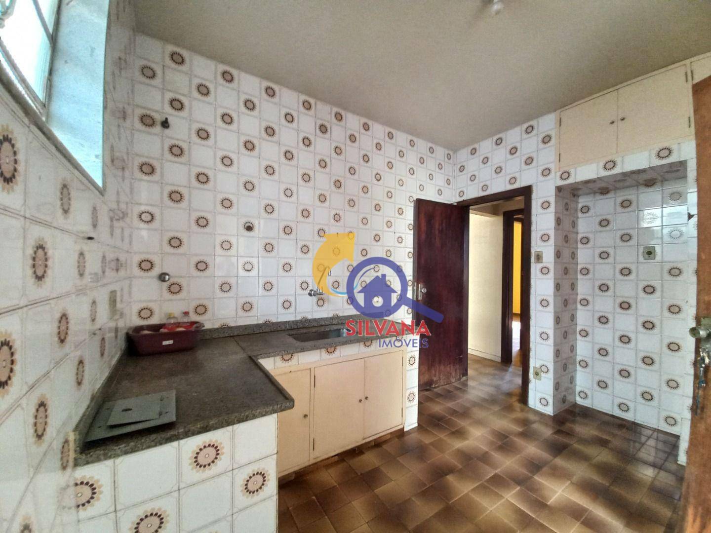 Casa à venda com 3 quartos, 260m² - Foto 13