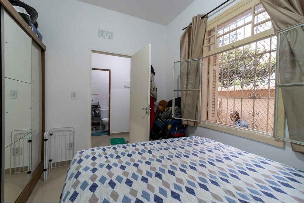 Casa de Condomínio à venda com 4 quartos, 180m² - Foto 40