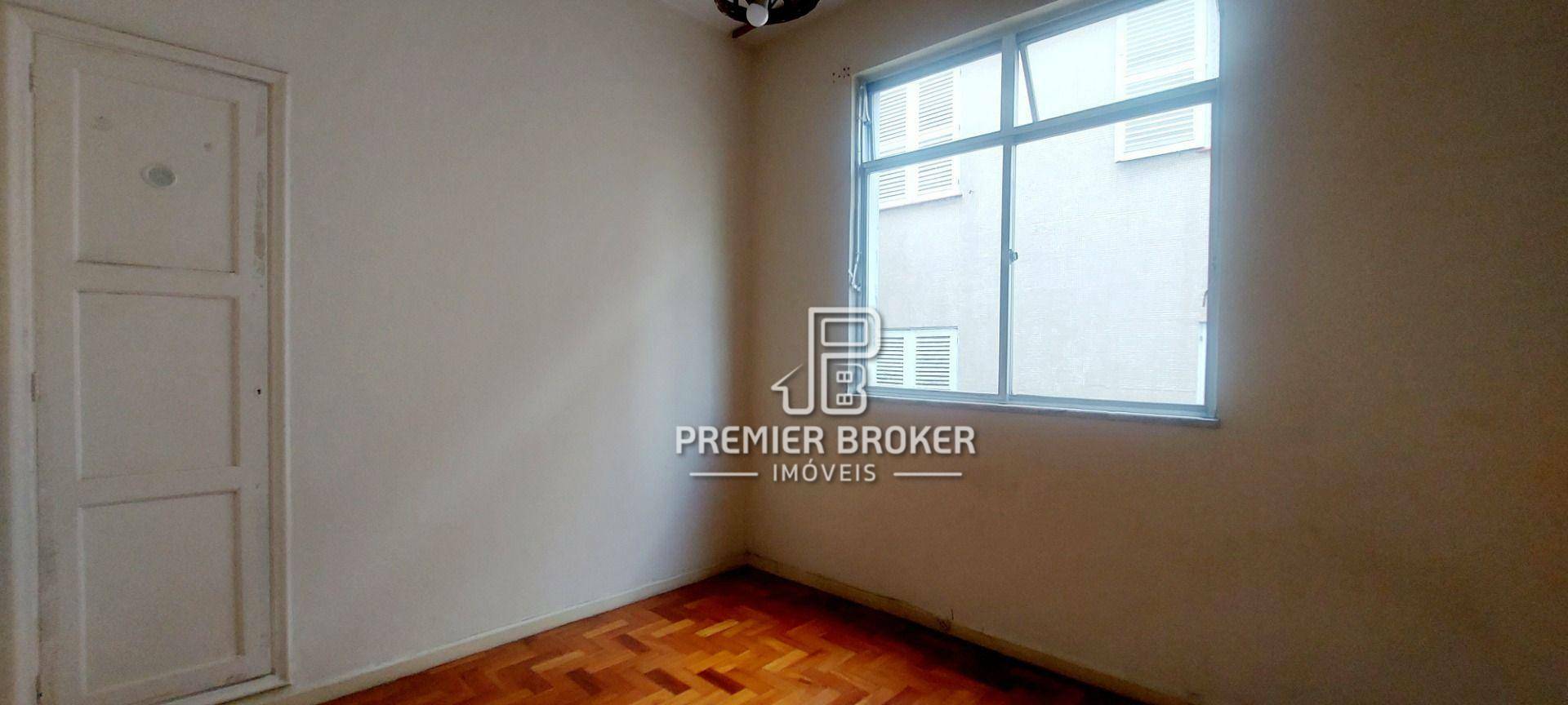 Apartamento à venda com 2 quartos, 60m² - Foto 18