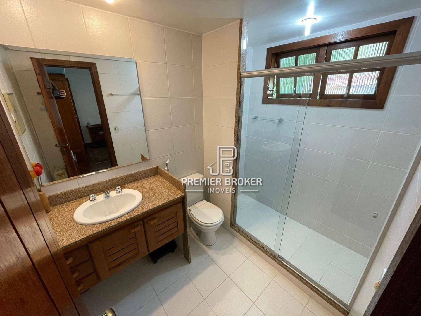 Casa de Condomínio à venda com 5 quartos, 268m² - Foto 17