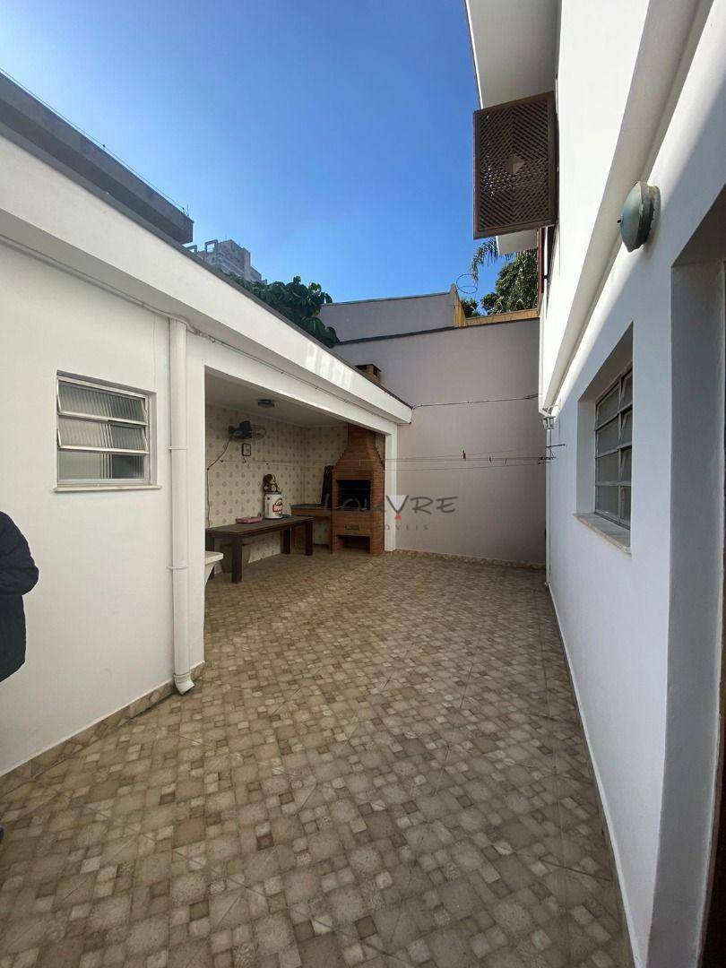 Casa à venda com 4 quartos, 230m² - Foto 22