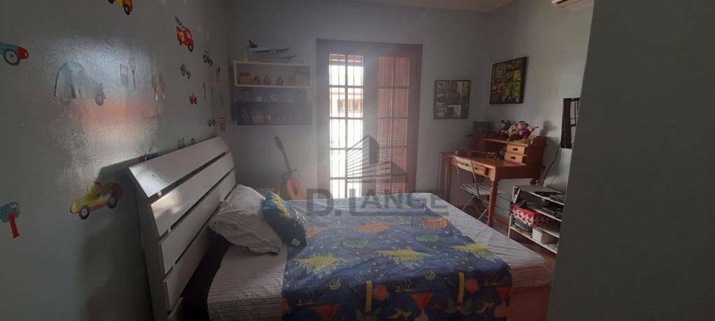 Casa à venda com 3 quartos, 230m² - Foto 7