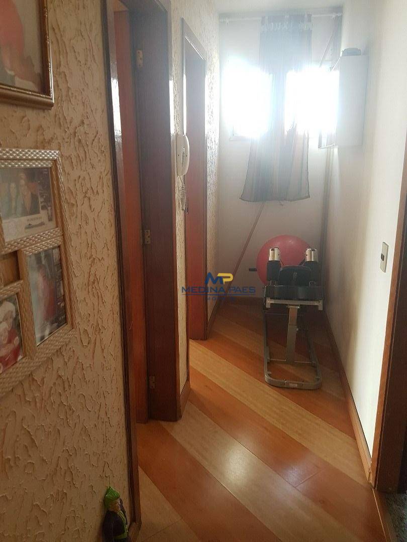 Apartamento à venda com 3 quartos, 200m² - Foto 12