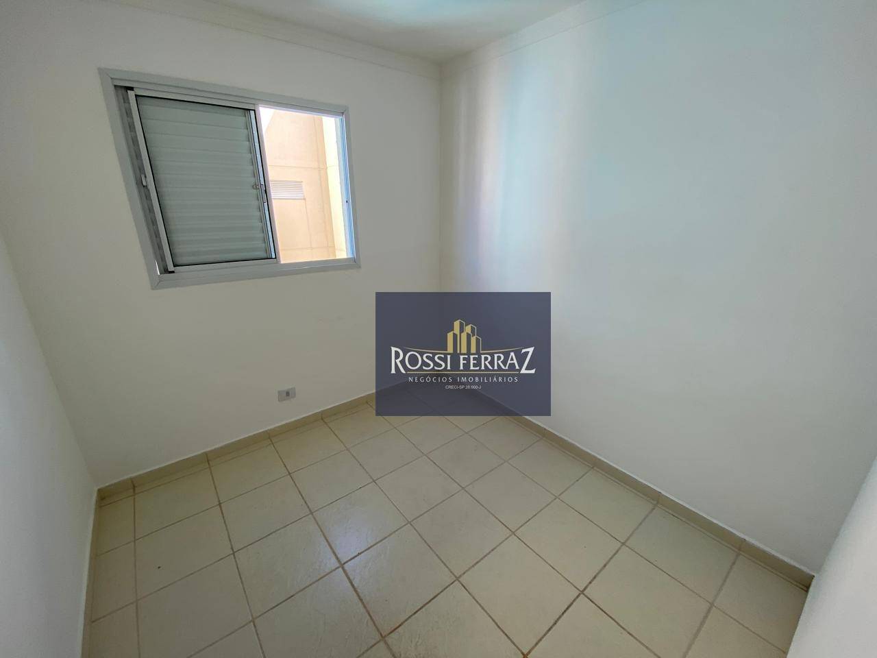 Apartamento para alugar com 2 quartos, 65m² - Foto 17