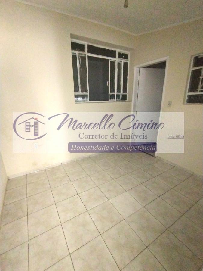 Casa à venda com 1 quarto, 123m² - Foto 3