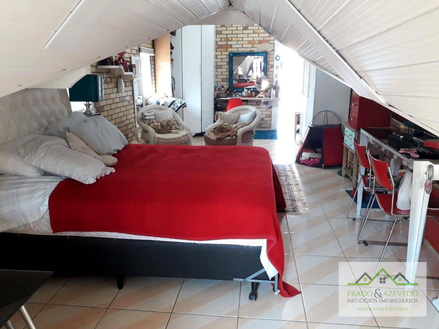 Casa à venda com 4 quartos, 125m² - Foto 15