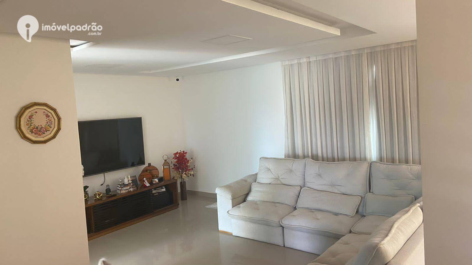 Casa à venda com 4 quartos, 500m² - Foto 5