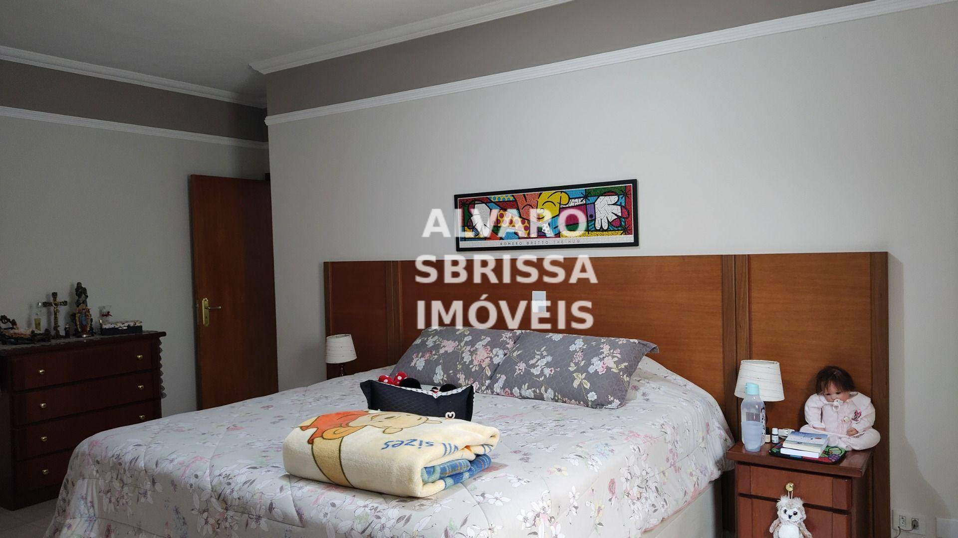 Casa de Condomínio à venda com 3 quartos, 261m² - Foto 13