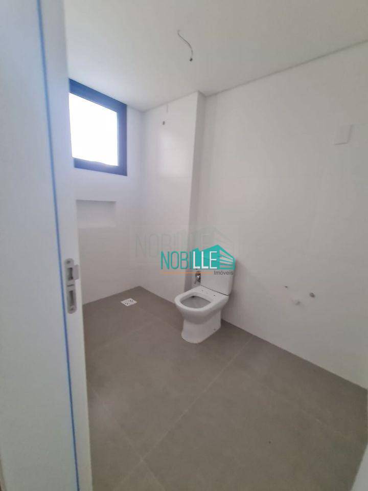 Apartamento à venda com 4 quartos, 210m² - Foto 16