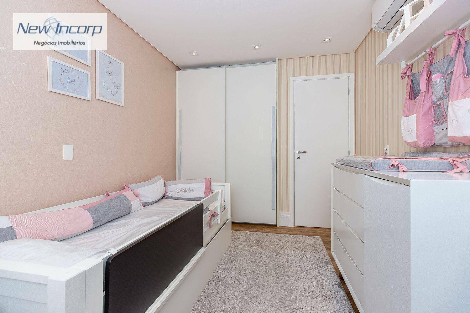 Apartamento à venda com 3 quartos, 204m² - Foto 17