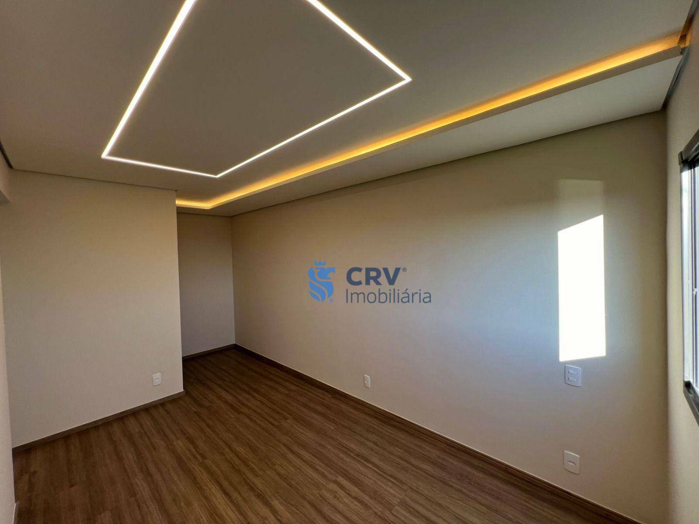 Apartamento à venda com 2 quartos, 64m² - Foto 4