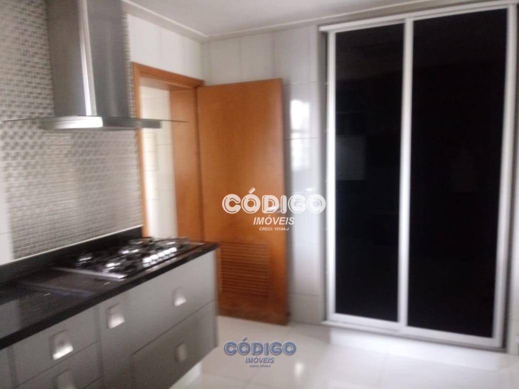 Apartamento à venda com 3 quartos, 134m² - Foto 27