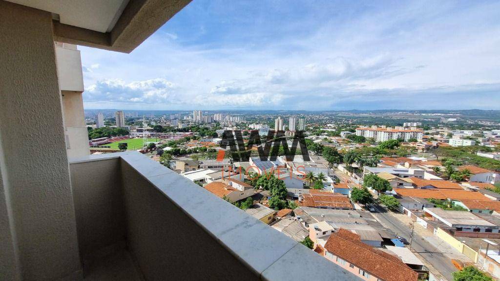 Apartamento à venda com 3 quartos, 77m² - Foto 1