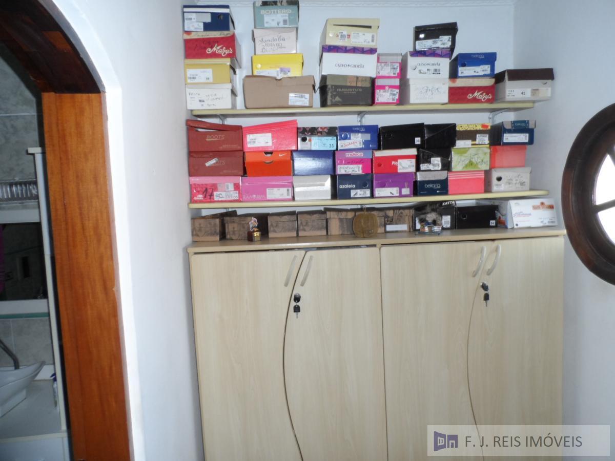 Sobrado à venda com 4 quartos, 420m² - Foto 35