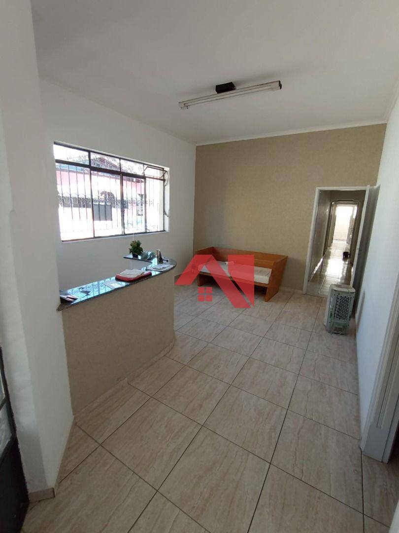 Casa à venda com 5 quartos, 221m² - Foto 16