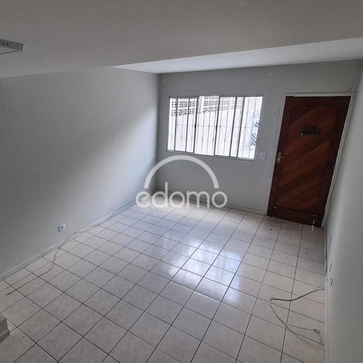 Casa para alugar com 2 quartos, 80m² - Foto 2