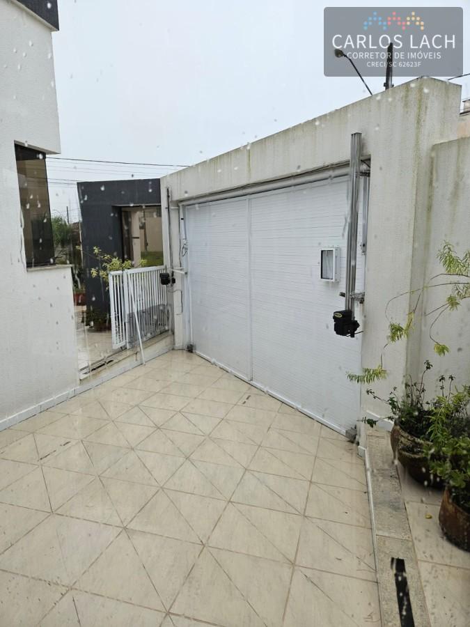 Casa à venda com 3 quartos, 321m² - Foto 13