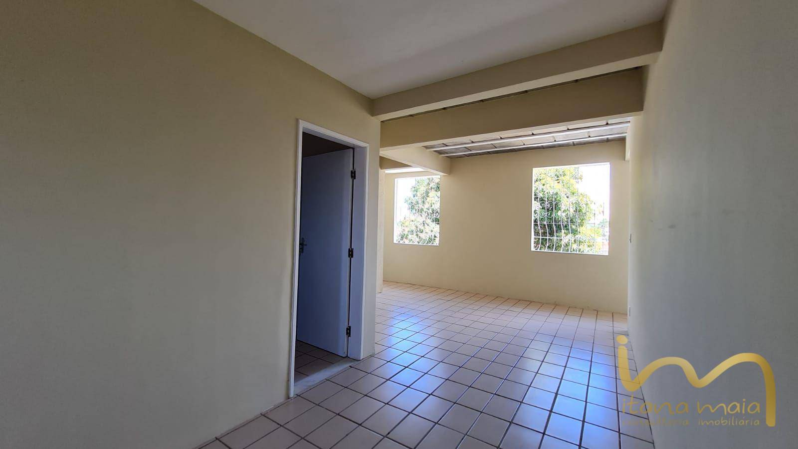 Casa à venda com 1 quarto, 700m² - Foto 13