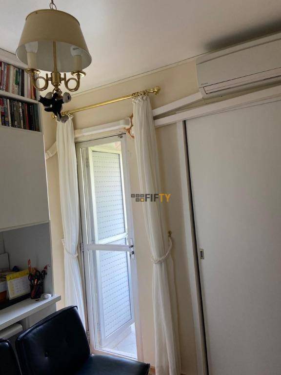 Apartamento à venda com 3 quartos, 76m² - Foto 15