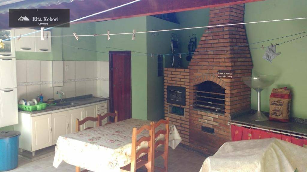 Sobrado à venda com 2 quartos, 110m² - Foto 2