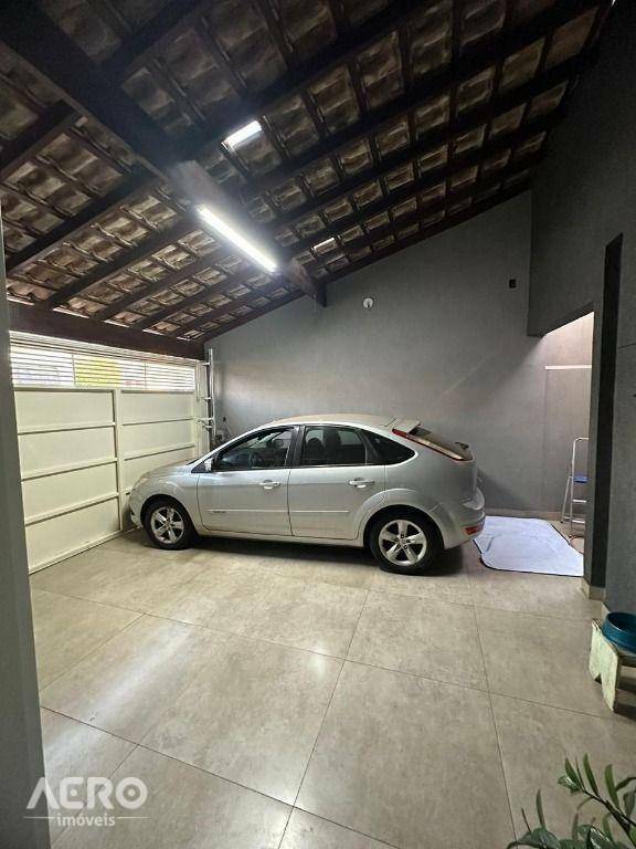 Casa à venda com 3 quartos, 115m² - Foto 20