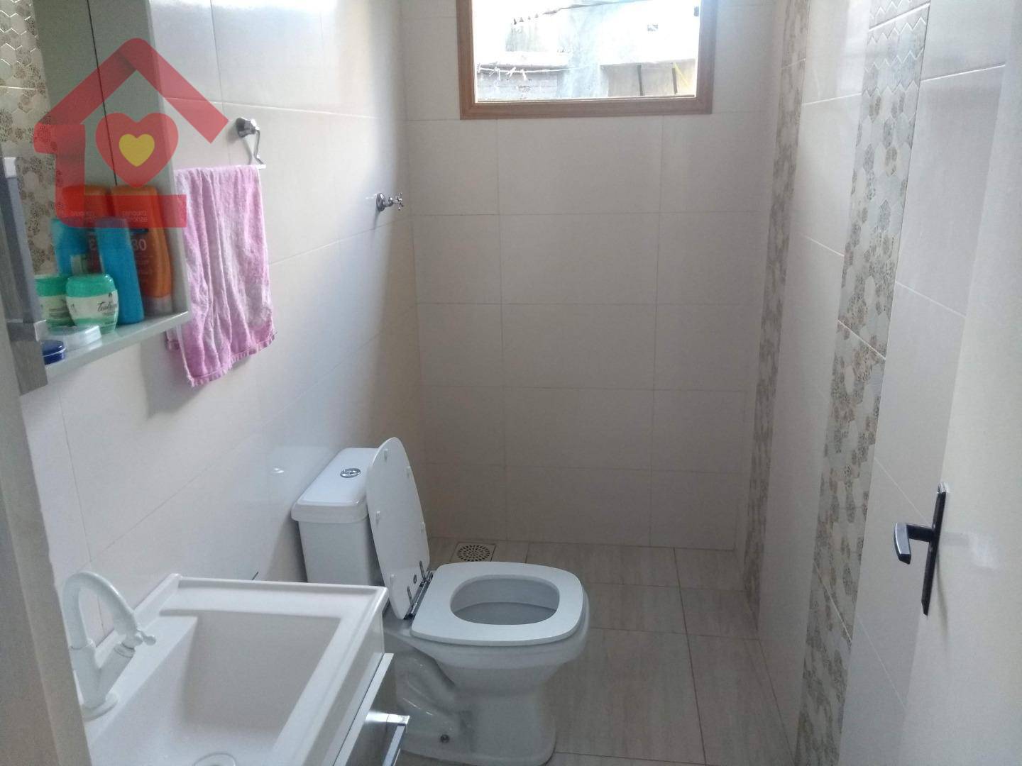 Casa à venda com 2 quartos, 51m² - Foto 7