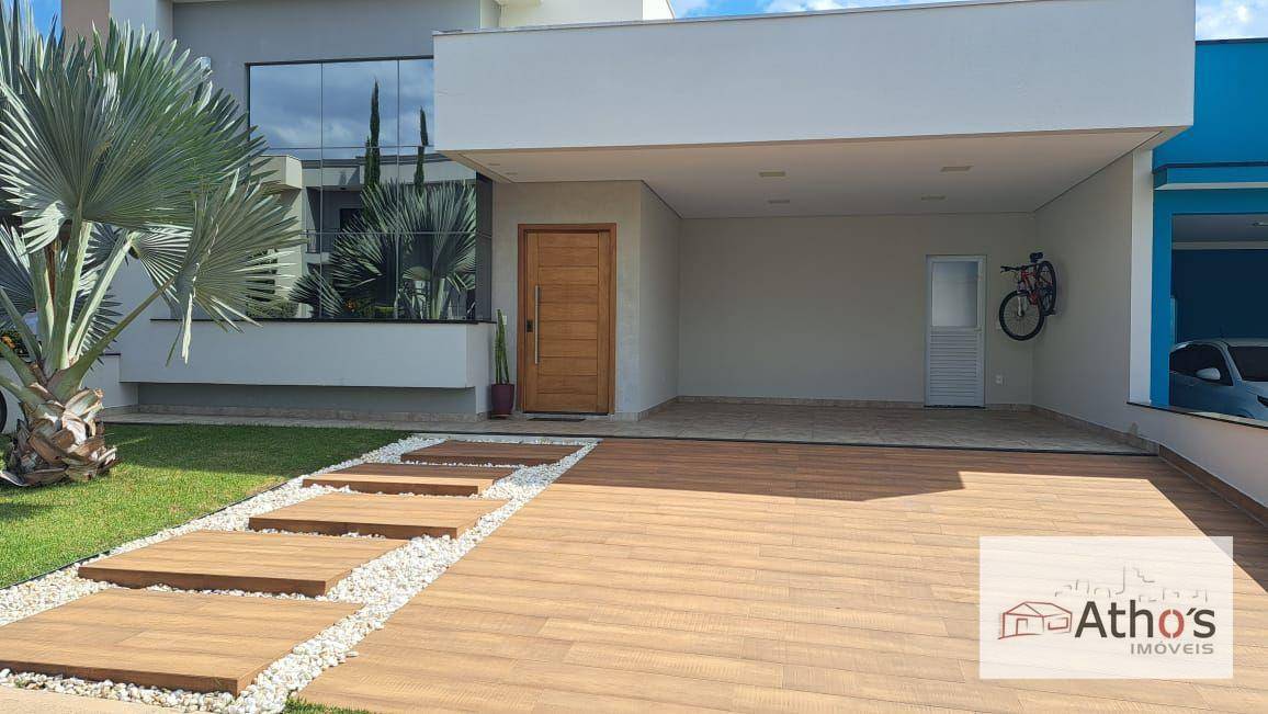 Casa de Condomínio à venda com 3 quartos, 190m² - Foto 1