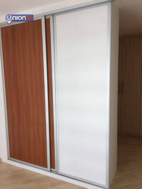 Apartamento à venda com 1 quarto, 60m² - Foto 9