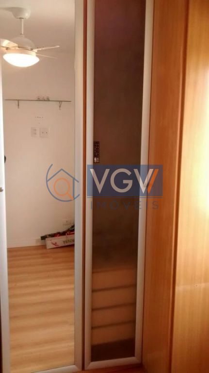 Apartamento à venda e aluguel com 2 quartos, 60m² - Foto 8