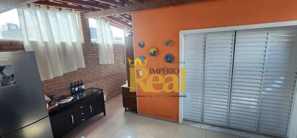 Sobrado à venda com 8 quartos, 400m² - Foto 19