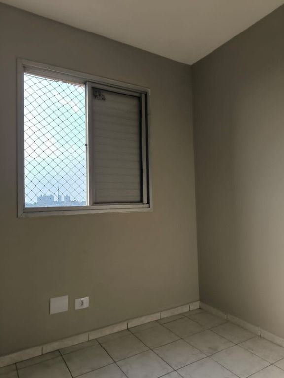 Apartamento à venda com 3 quartos, 64m² - Foto 17