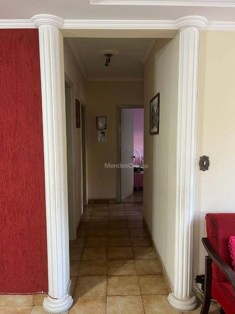 Apartamento à venda com 3 quartos, 116m² - Foto 13