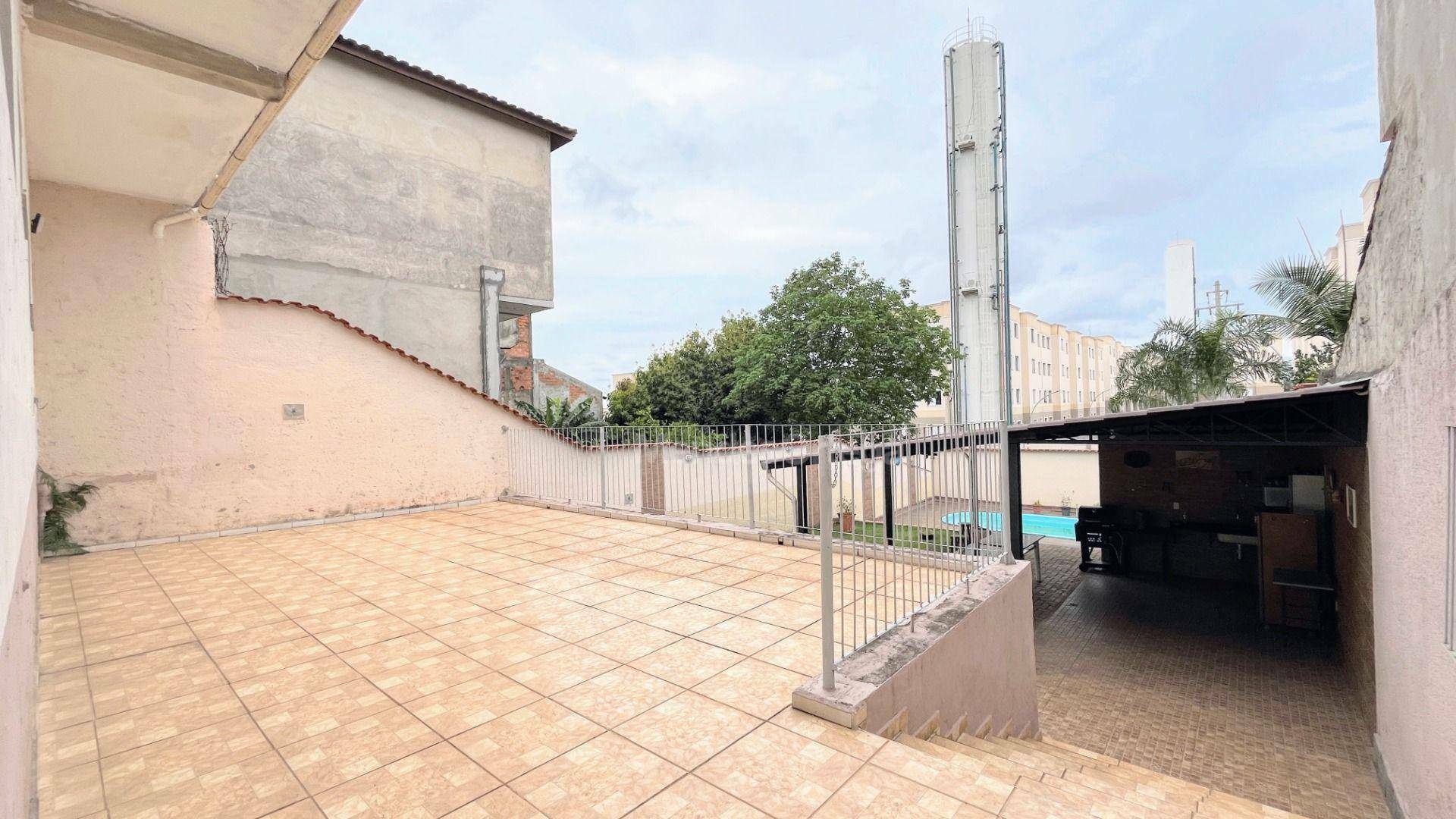 Casa à venda com 3 quartos, 180m² - Foto 19