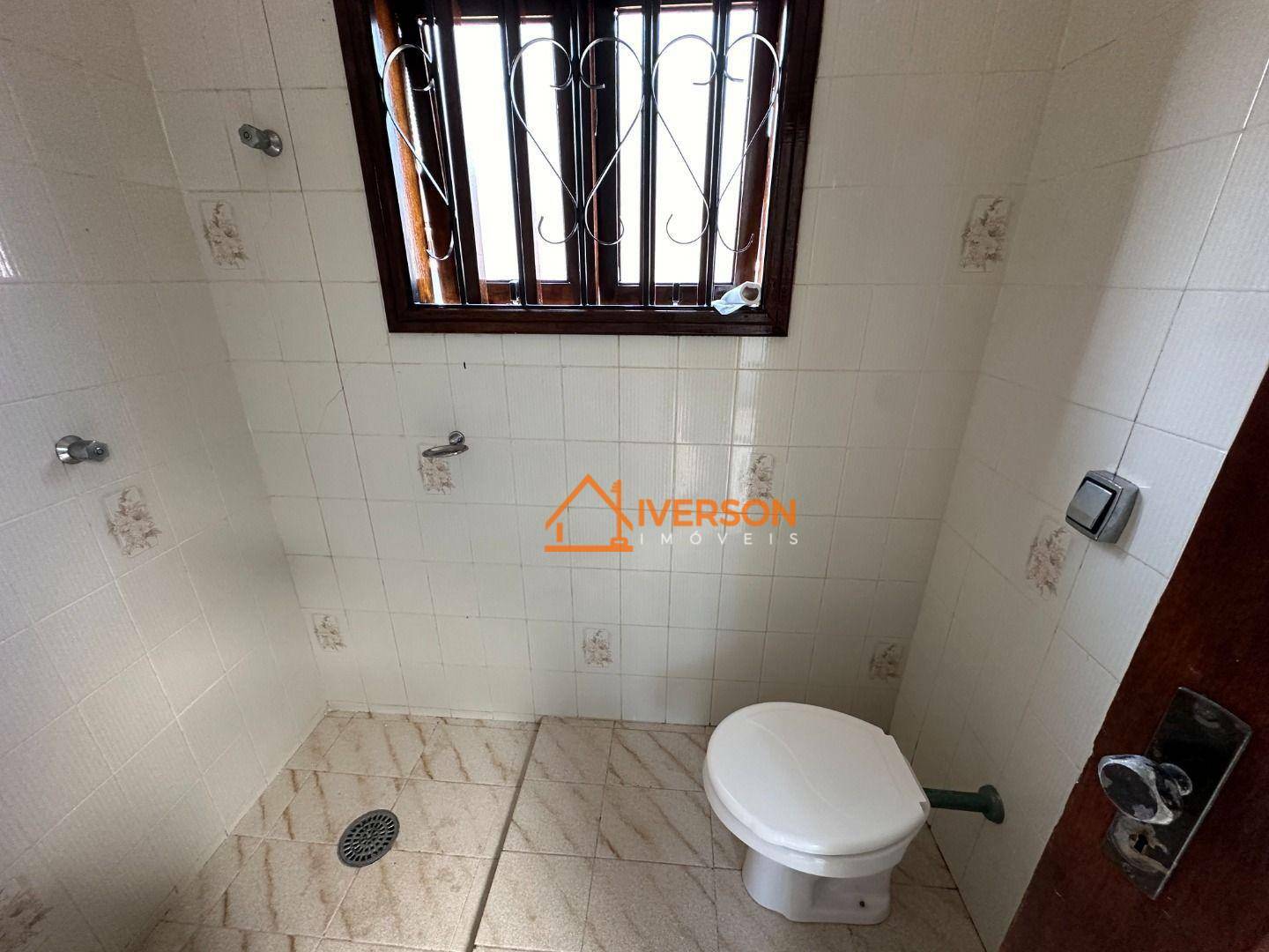 Casa à venda com 4 quartos, 189m² - Foto 13