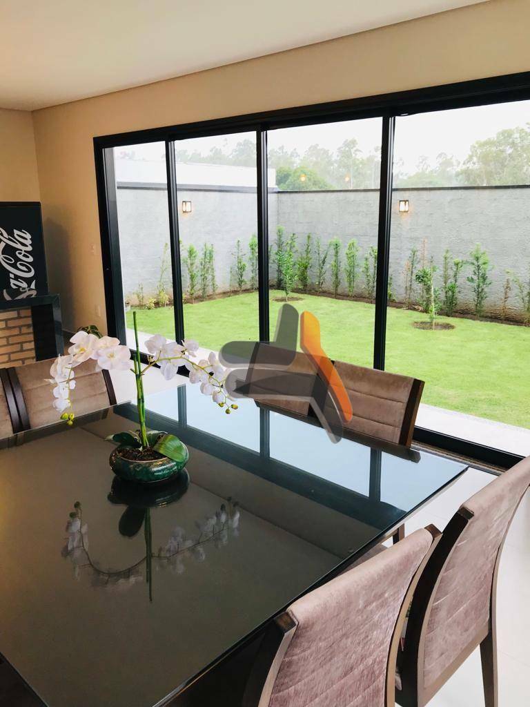 Casa de Condomínio à venda com 3 quartos, 217m² - Foto 12