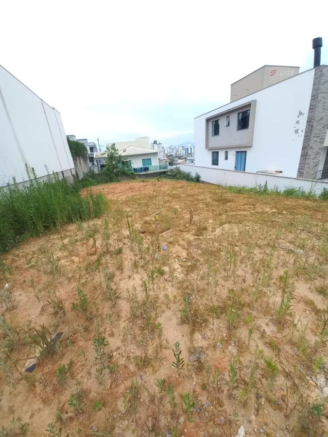 Terreno à venda, 300m² - Foto 7