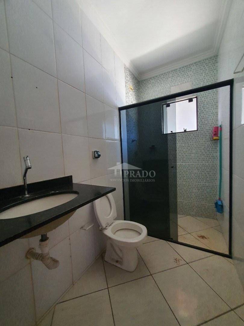 Casa para alugar com 3 quartos, 112m² - Foto 8