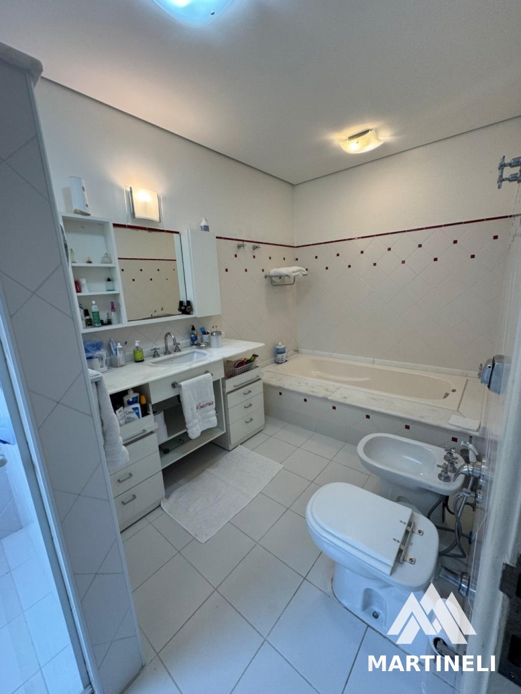 Casa à venda com 4 quartos, 3345m² - Foto 19
