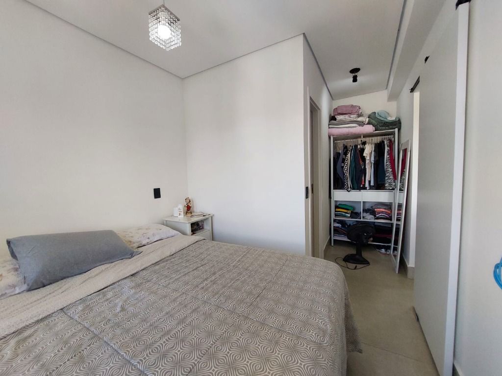 Apartamento à venda com 1 quarto, 38m² - Foto 13