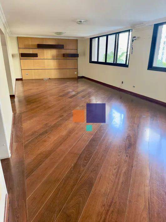 Apartamento à venda com 3 quartos, 164m² - Foto 1