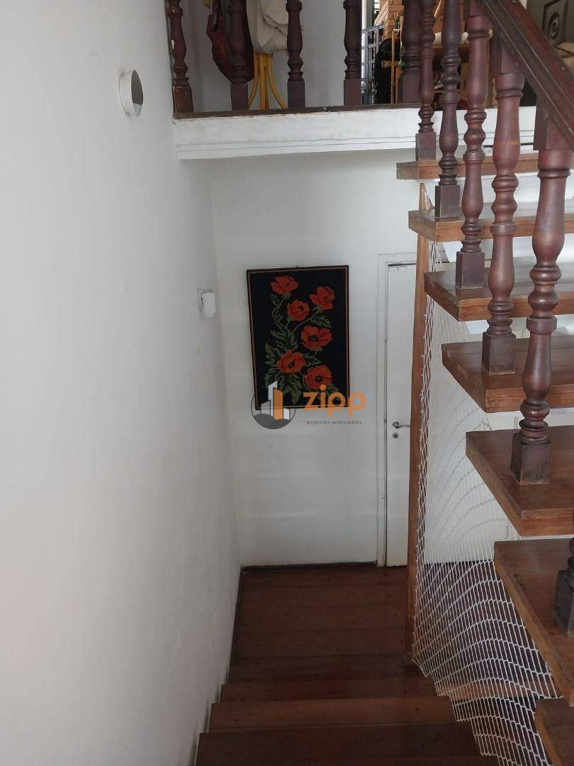 Sobrado à venda com 5 quartos, 230m² - Foto 69