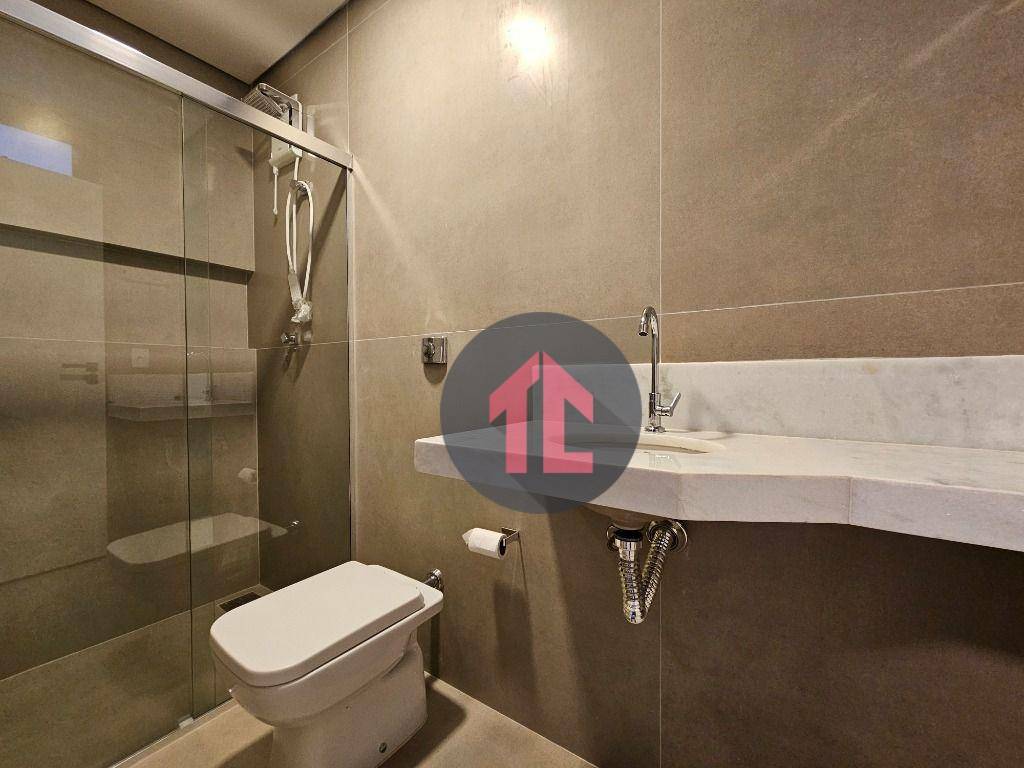 Casa de Condomínio à venda com 4 quartos, 406m² - Foto 60