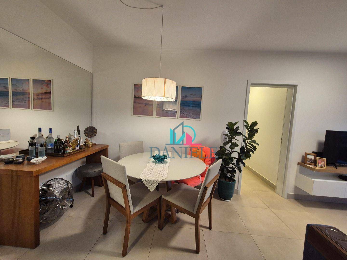 Apartamento à venda com 2 quartos, 74m² - Foto 4