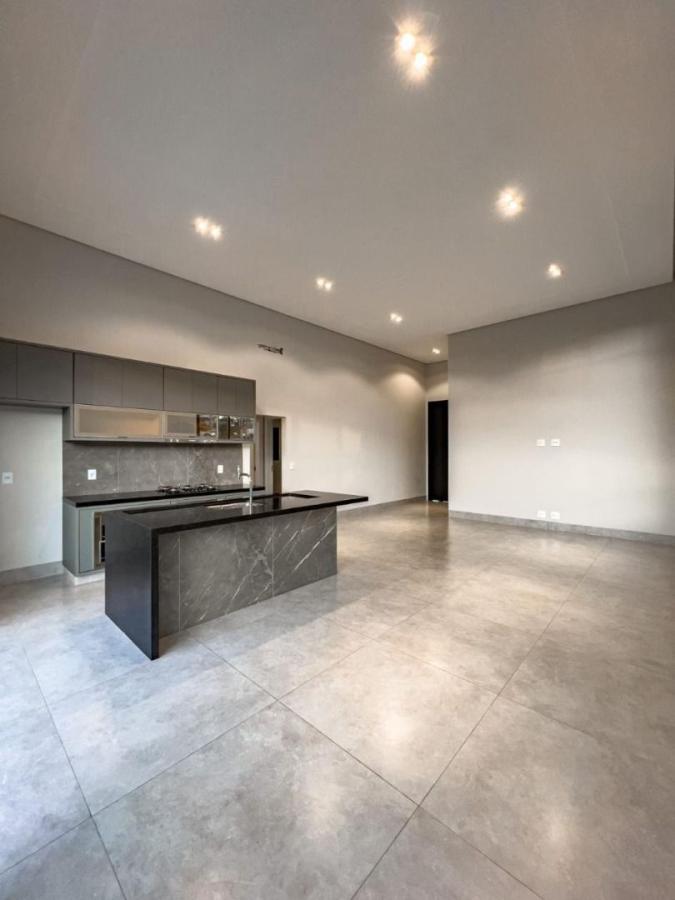 Casa à venda com 3 quartos, 149m² - Foto 8