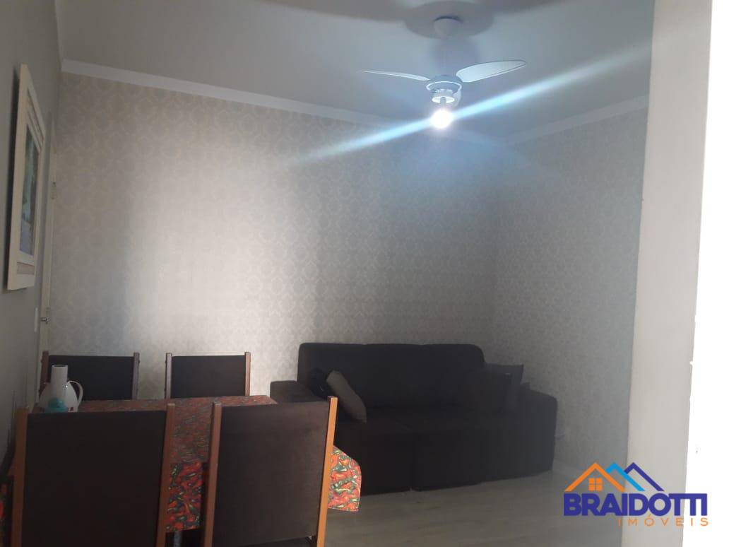 Apartamento à venda com 3 quartos, 60m² - Foto 5