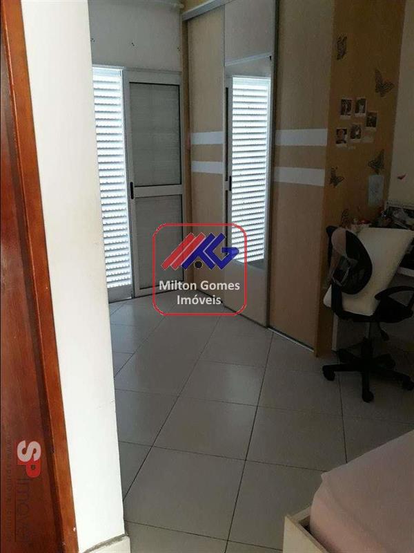 Casa de Condomínio à venda com 3 quartos, 198m² - Foto 1