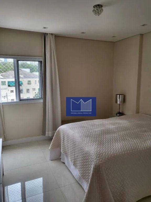 Apartamento para alugar com 3 quartos, 146m² - Foto 11