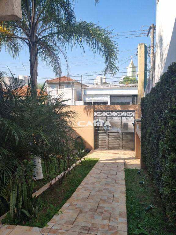 Sobrado à venda e aluguel com 3 quartos, 100m² - Foto 35
